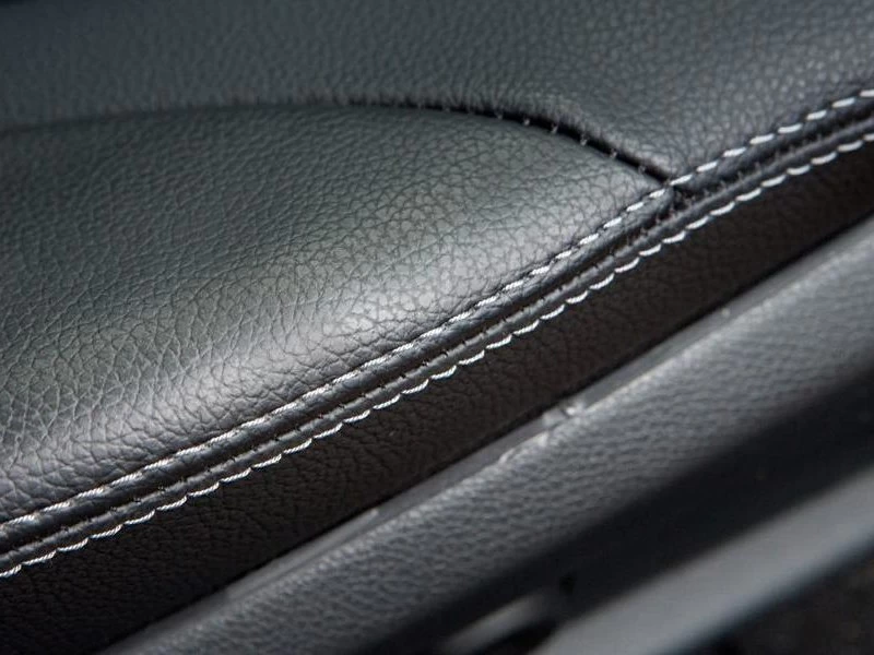 Deri ve kumaş döşeme